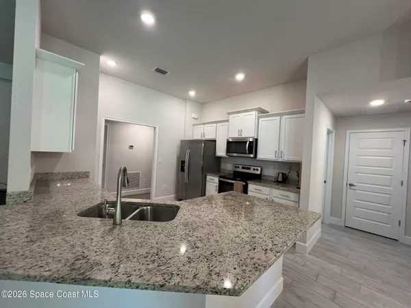$2,900 | 8752 Waterstone Boulevard, Fort Pierce, FL 34951