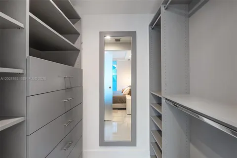 $1,450,000 | 3801 Collins Avenue, Unit 703, Miami Beach, FL 33140