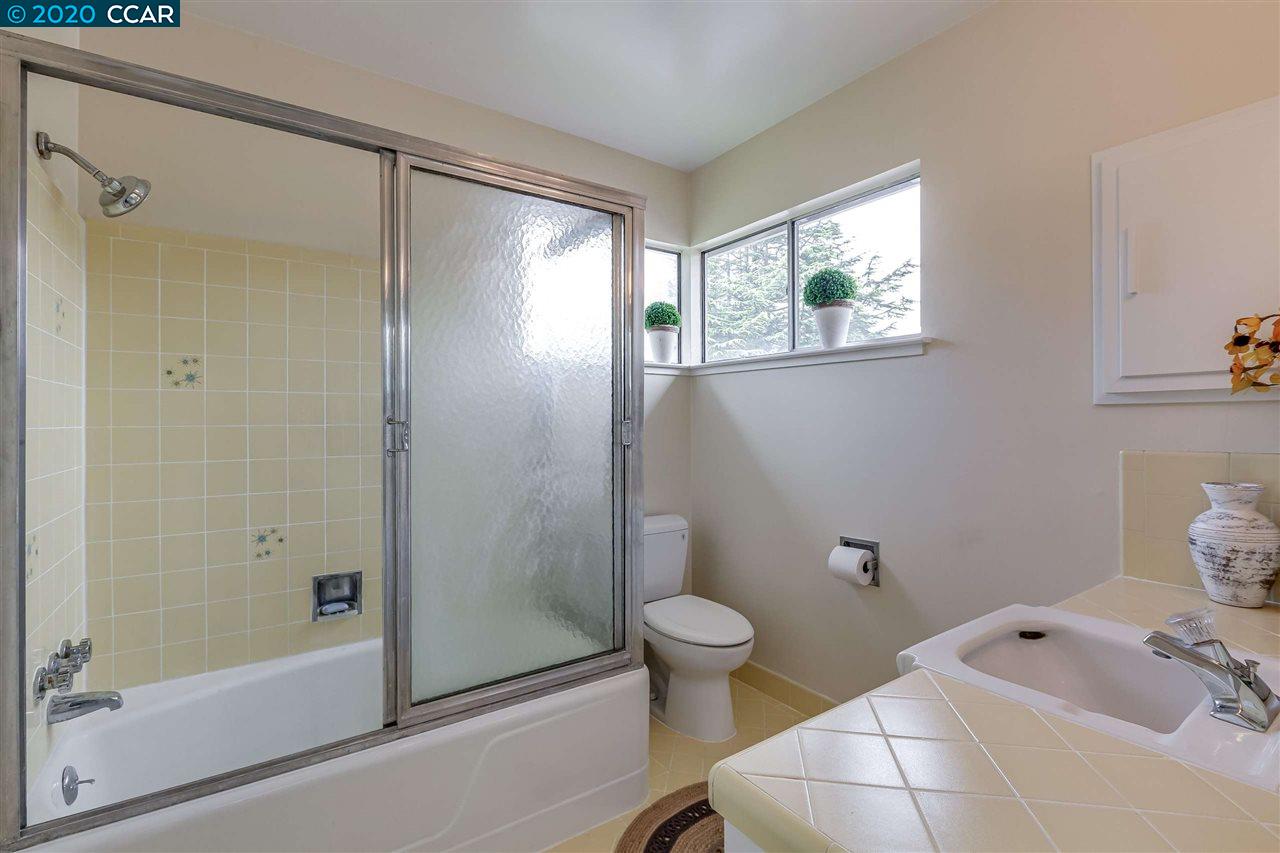 1104 Woodside Road Berkeley, CA 94708 - Photo 17 of 40