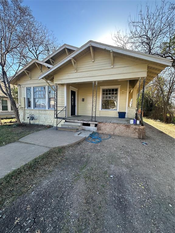 Bungalow-style home with covered porch