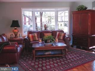 21 Fariston Road Wayne, PA 19087 - Photo 4 of 6