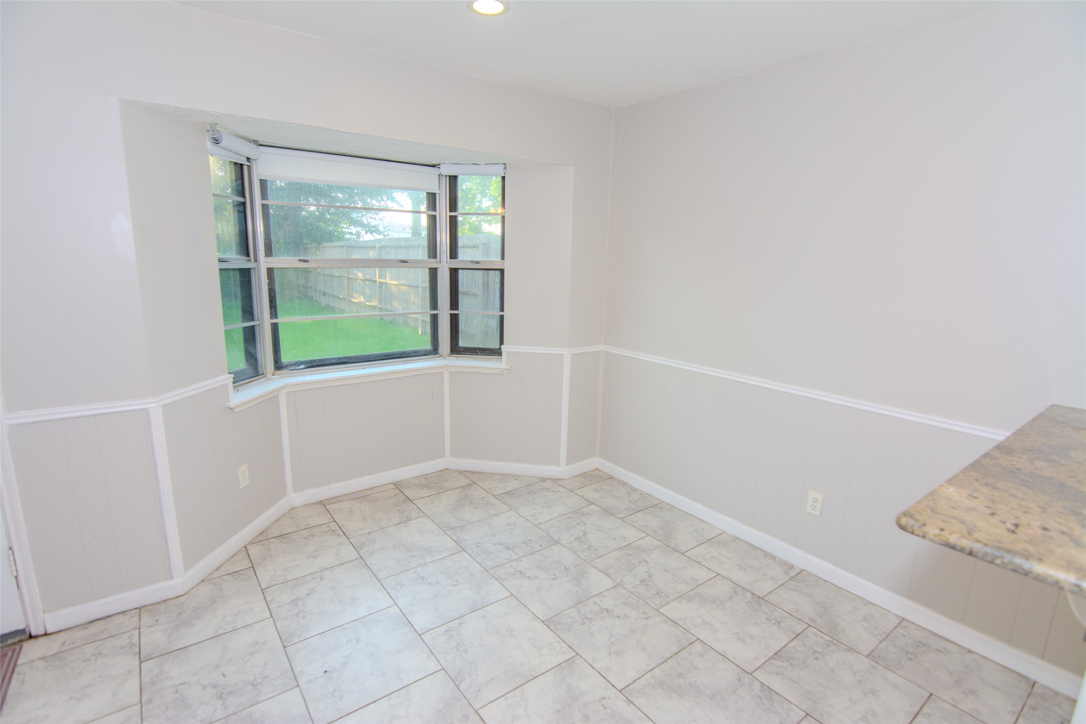 116 White Cedar Street Houston, TX 77015 - Photo 4 of 13 Bay Window
