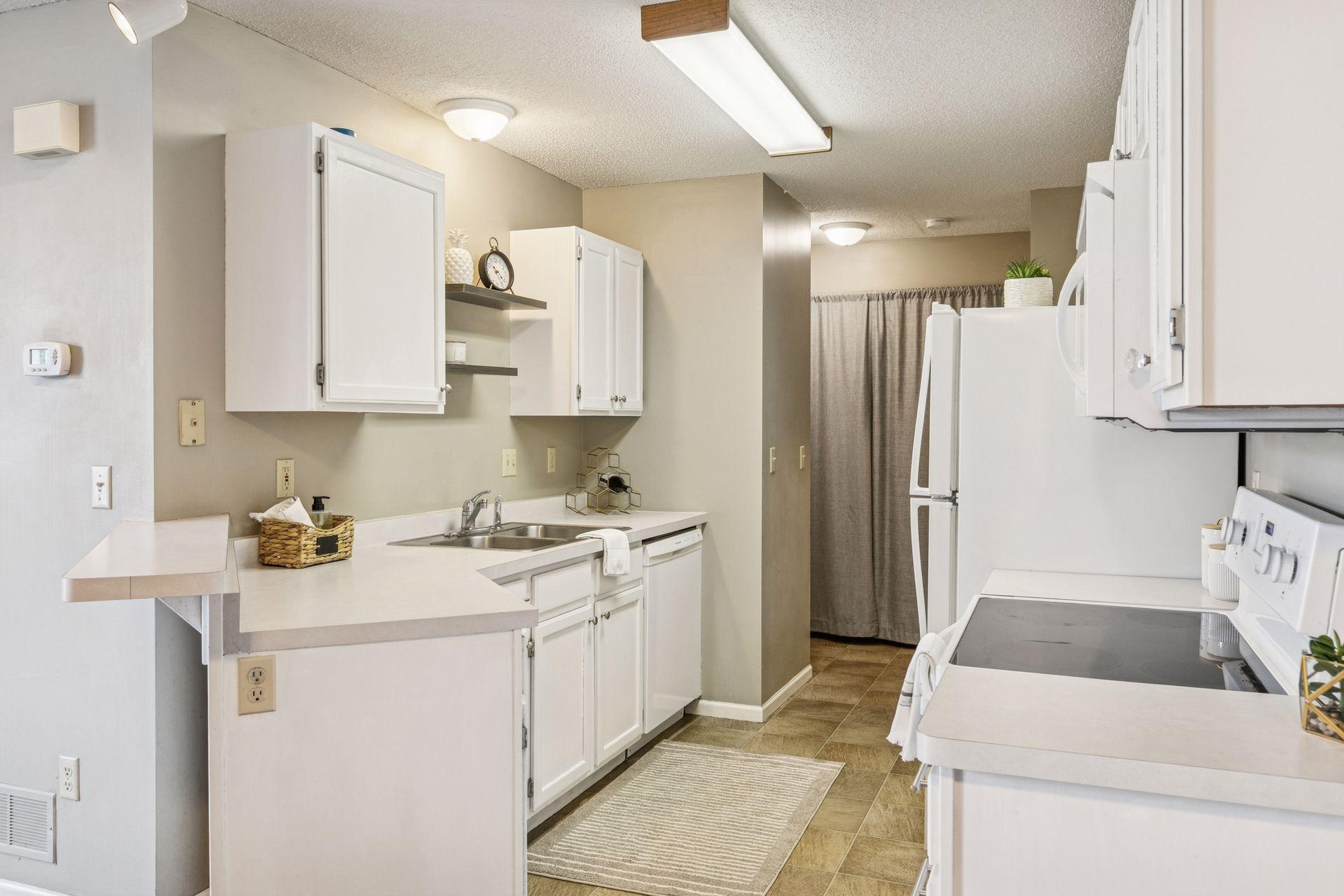 3808 Foss Road, Unit 2 St. Anthony, MN 55421 - Photo 7 of 28