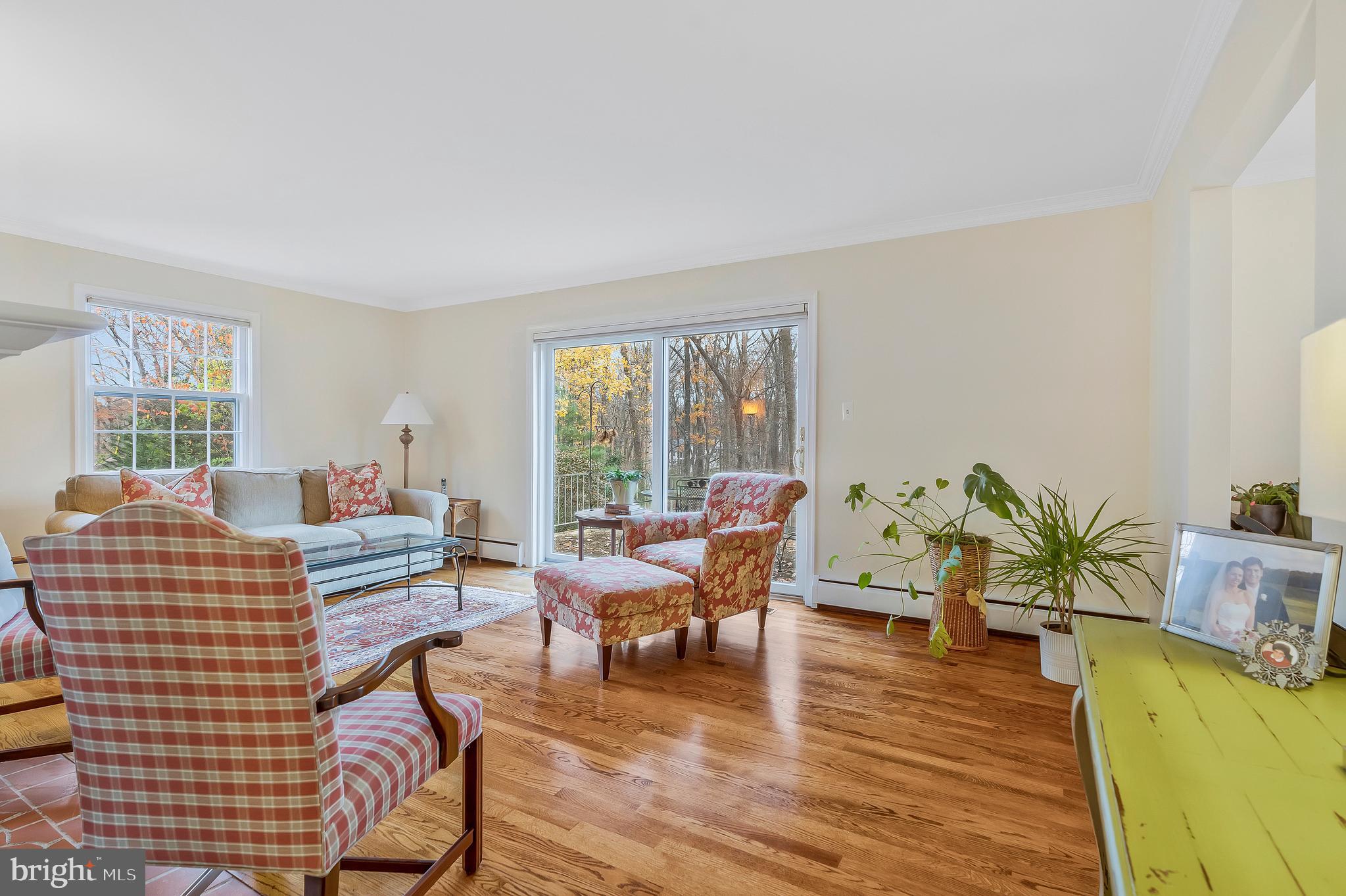 1643 Besley Road Vienna, VA 22182 - Photo 11 of 49 Gallery Image 11