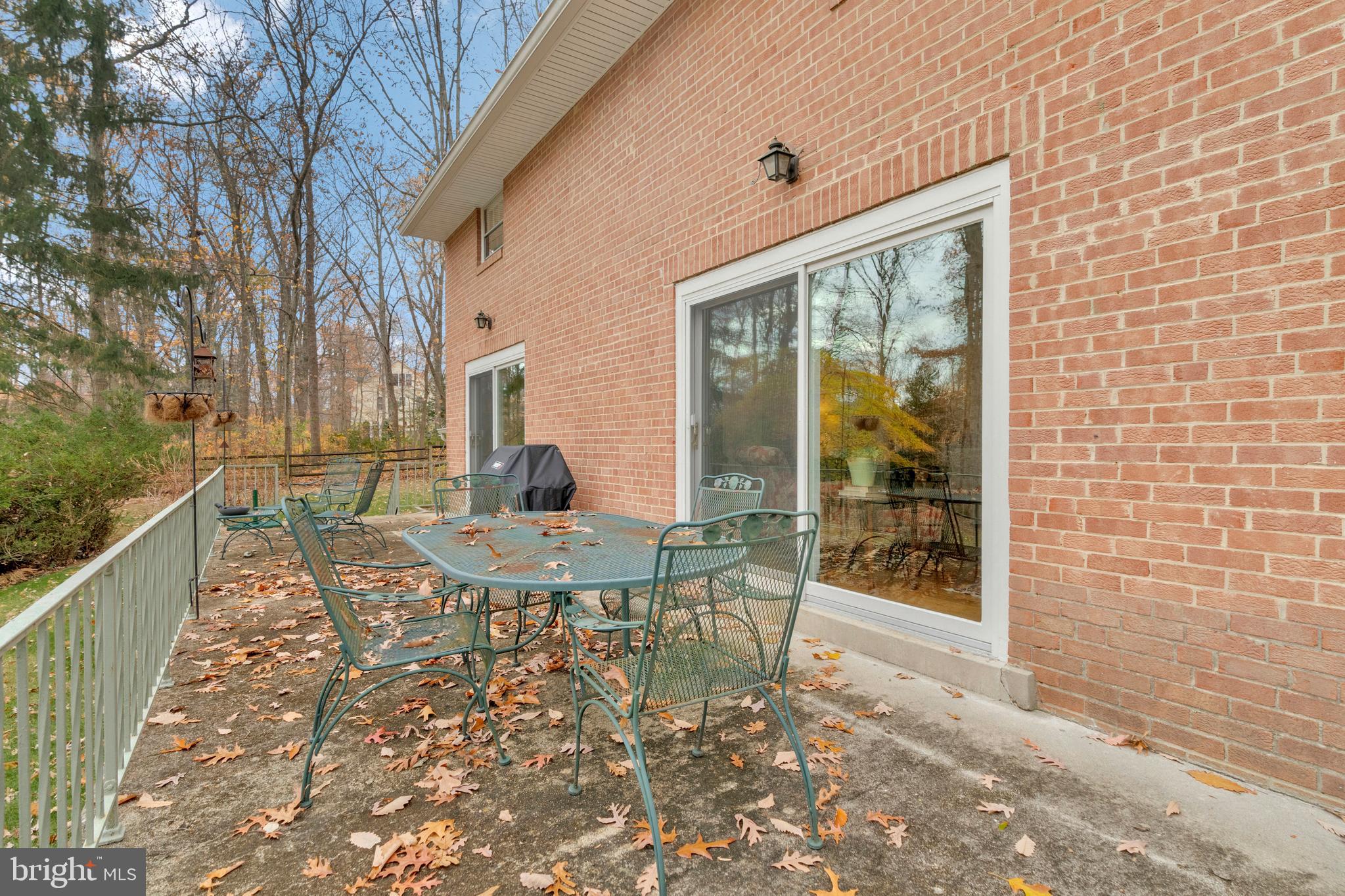 1643 Besley Road Vienna, VA 22182 - Photo 19 of 49 Gallery Image 19