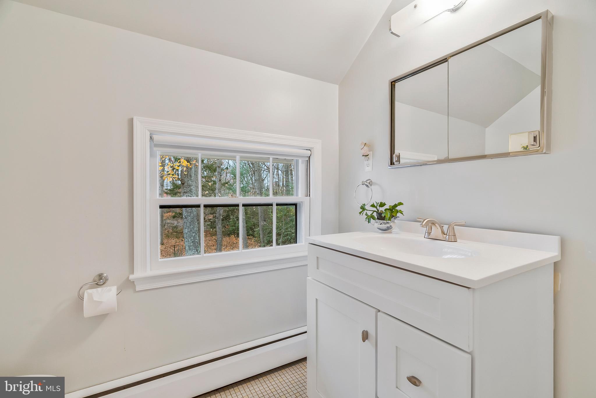 1643 Besley Road Vienna, VA 22182 - Photo 33 of 49 Gallery Image 33