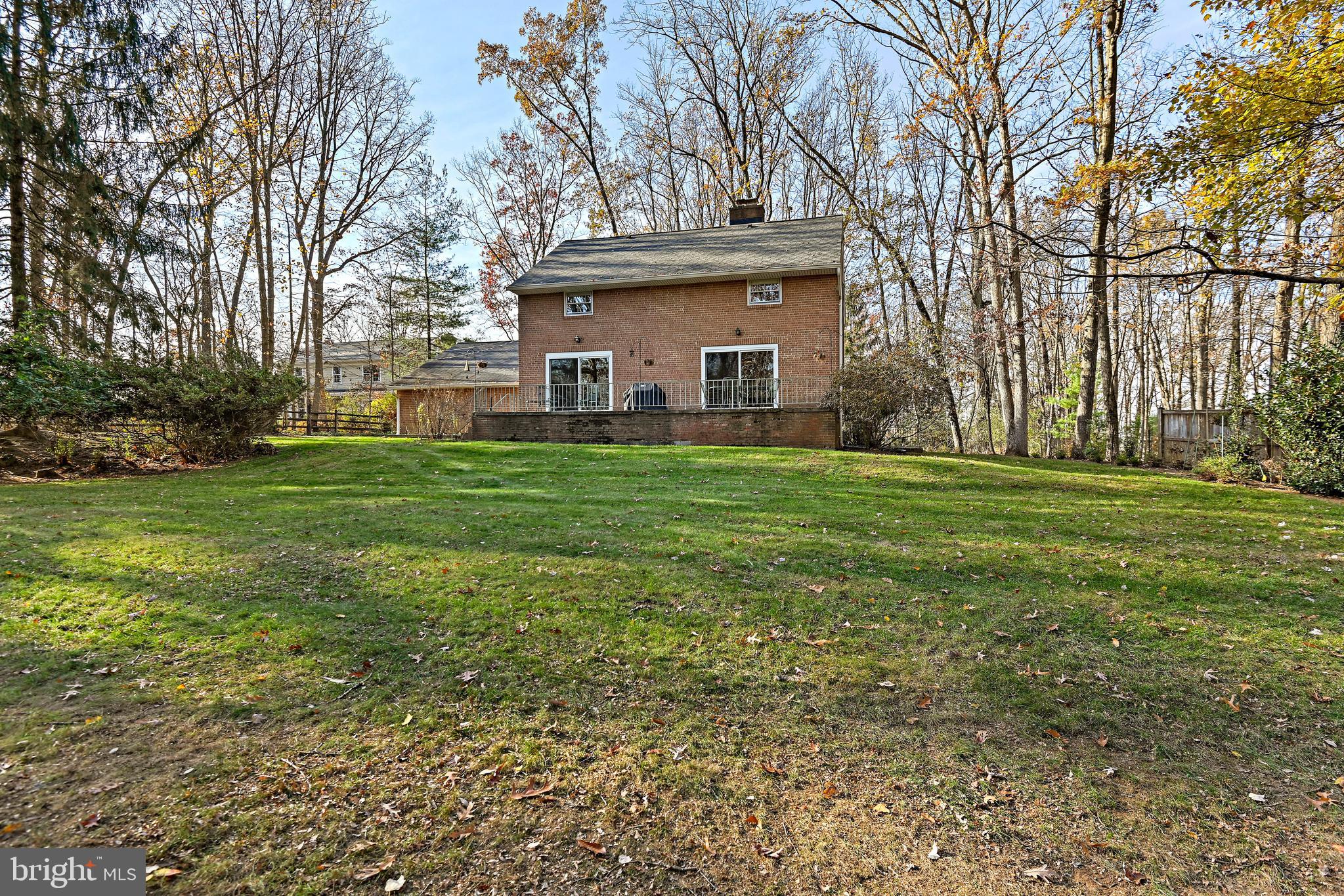1643 Besley Road Vienna, VA 22182 - Photo 40 of 49 Gallery Image 40