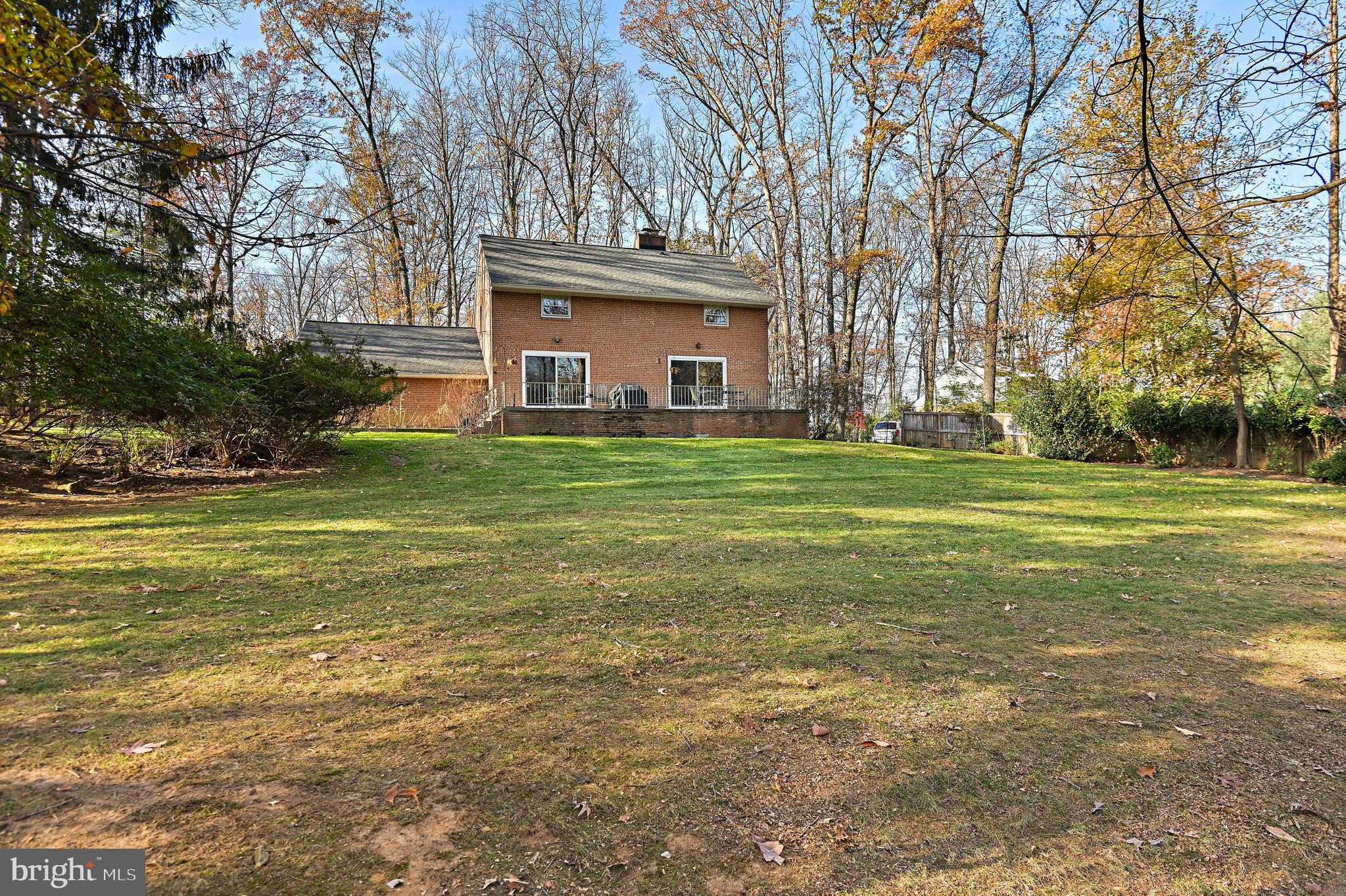 1643 Besley Road Vienna, VA 22182 - Photo 42 of 49 Gallery Image 42