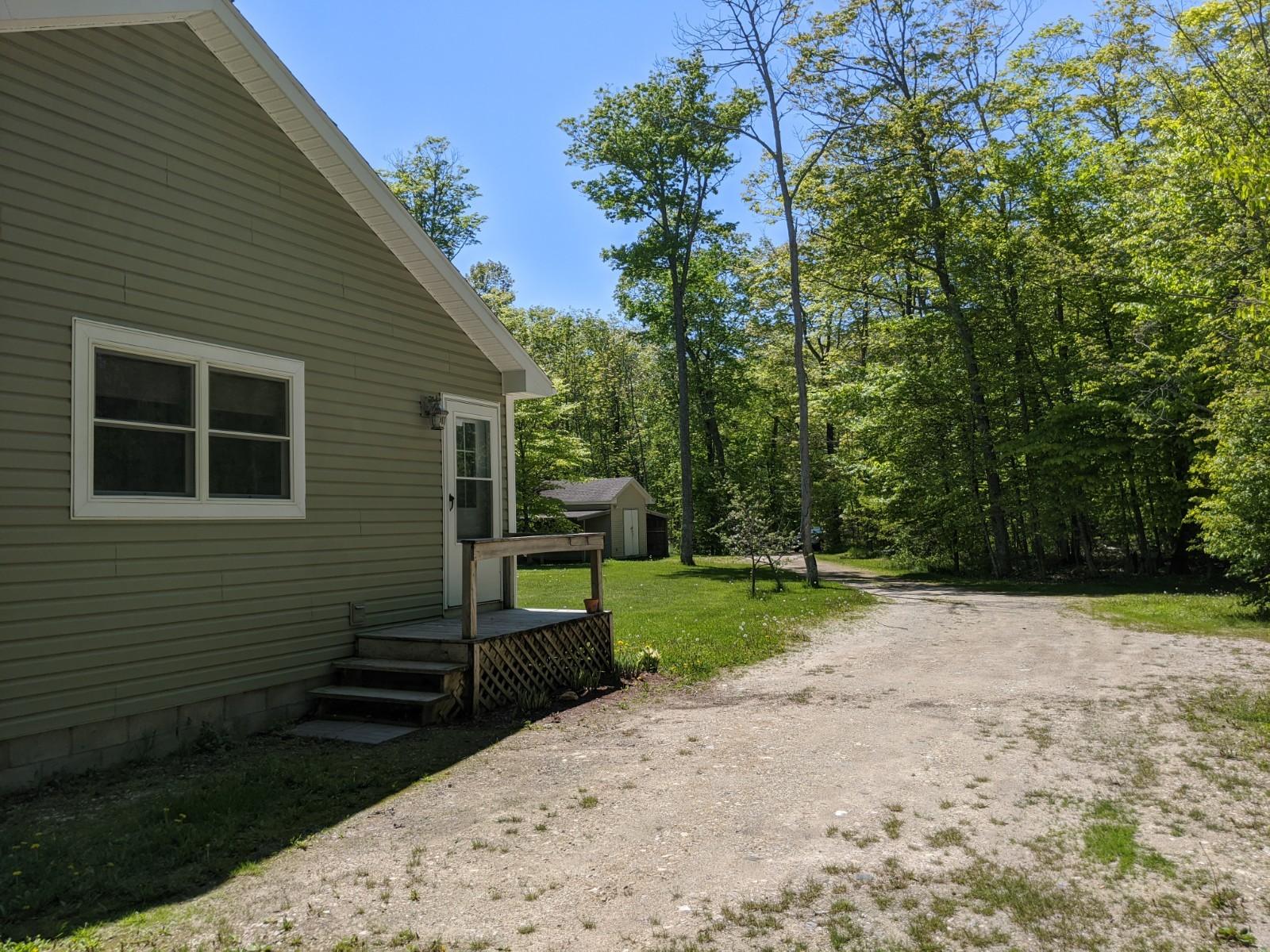 1643 Smith Road St. Ignace, MI 49781 - Photo 19 of 42 Gallery Image 19
