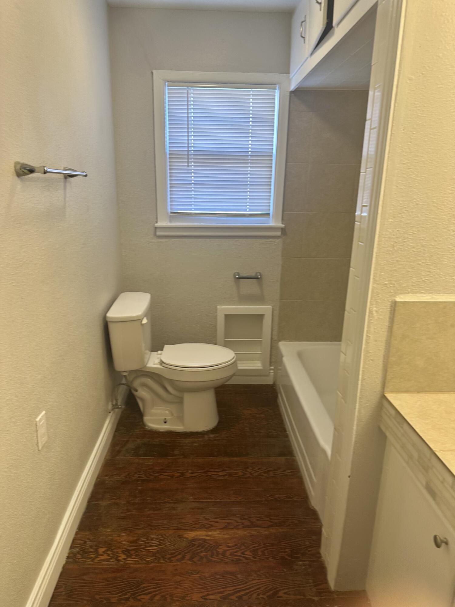 3605 36th Street Lubbock, TX 79413 - Photo 8 of 12 IMG_3722
