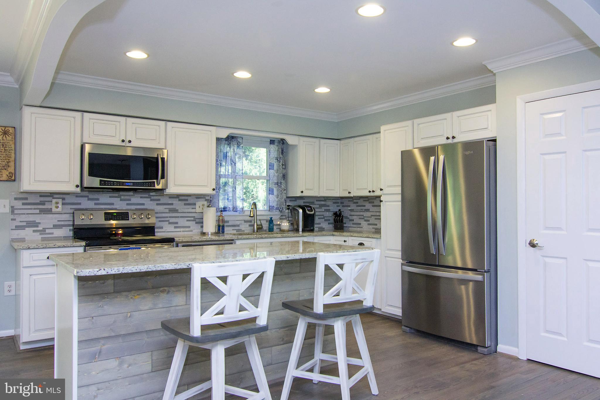 2412 Lawndale Road Finksburg, MD 21048 - Photo 12 of 44 Recessed lighting