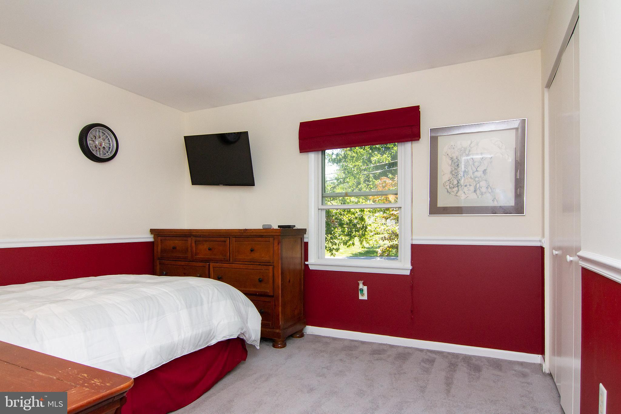 2412 Lawndale Road Finksburg, MD 21048 - Photo 25 of 44 2nd bedroom