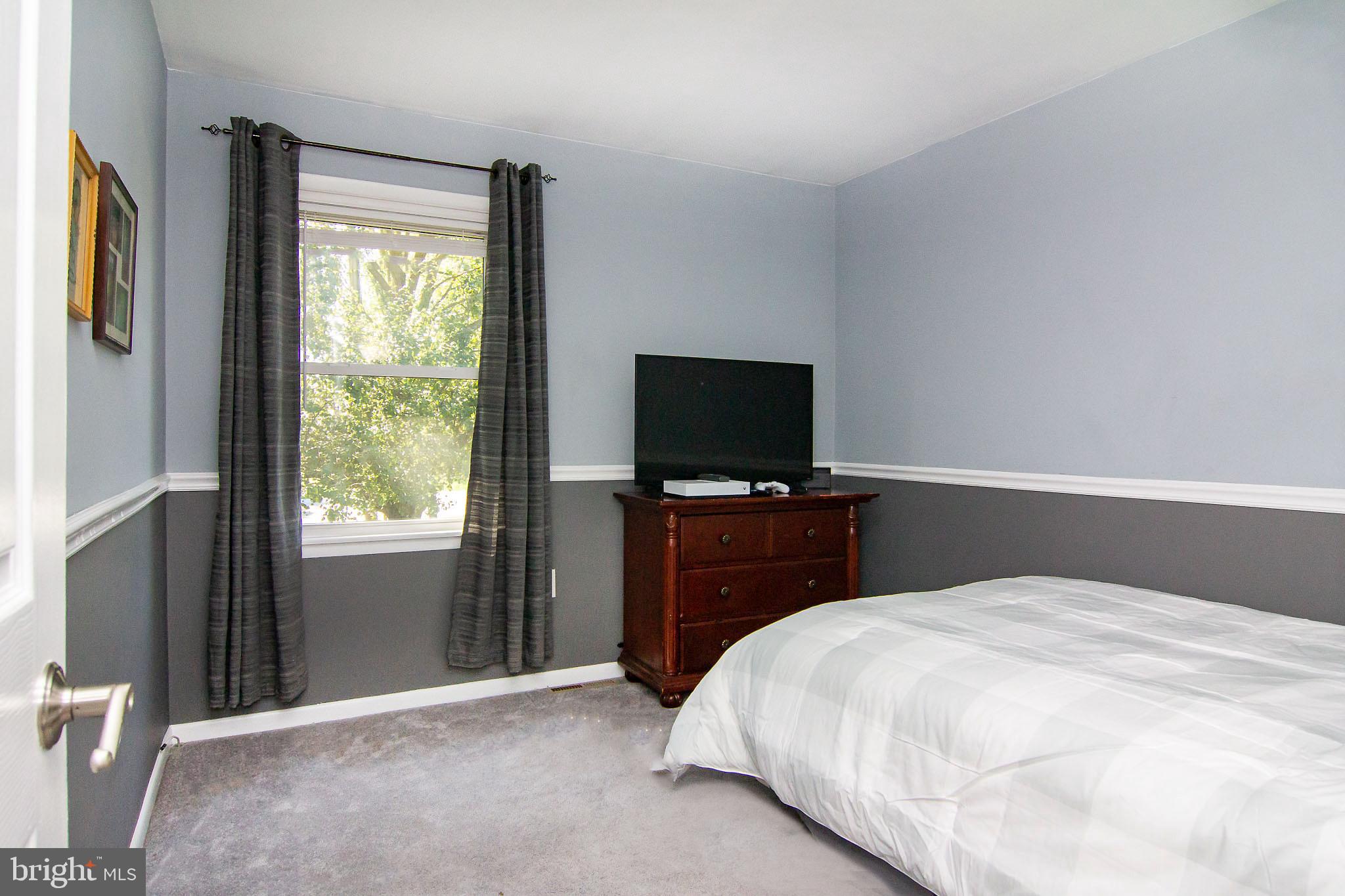 2412 Lawndale Road Finksburg, MD 21048 - Photo 26 of 44 3rd bedroom