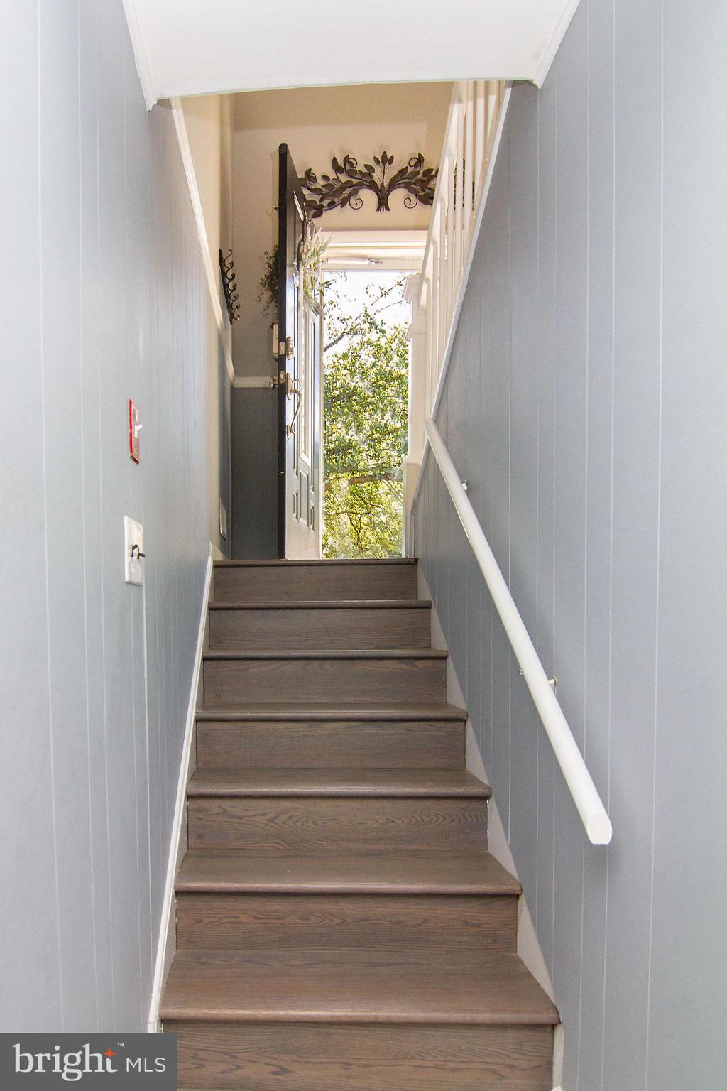 2412 Lawndale Road Finksburg, MD 21048 - Photo 27 of 44 To downstairs