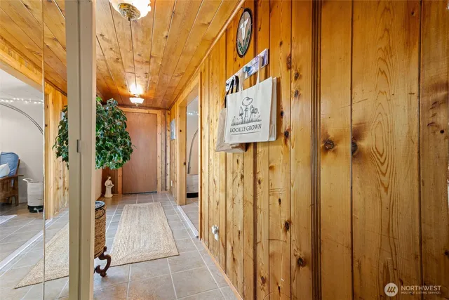 $1,150,000 | 2423 Day Island Boulevard West, University Place, WA 98466