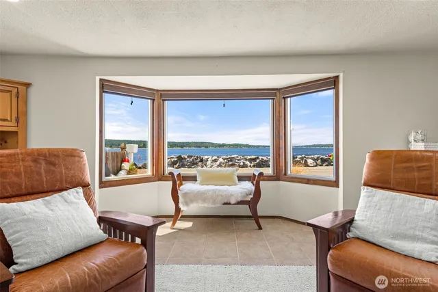 $1,150,000 | 2423 Day Island Boulevard West, University Place, WA 98466