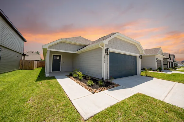 $229,990 | 13643 Kit Run, Splendora, TX 77372