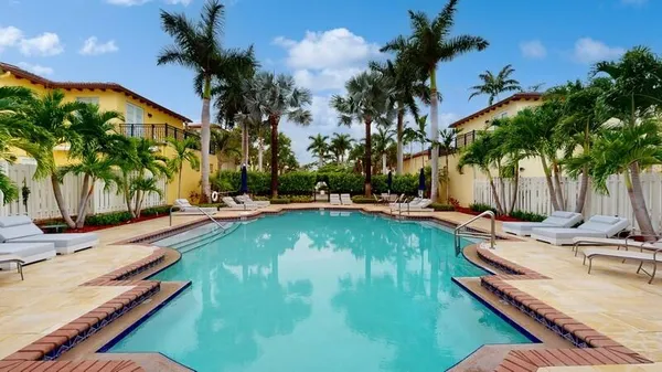 $4,800 | 41 Via Floresta Drive, Boca Raton, FL 33487