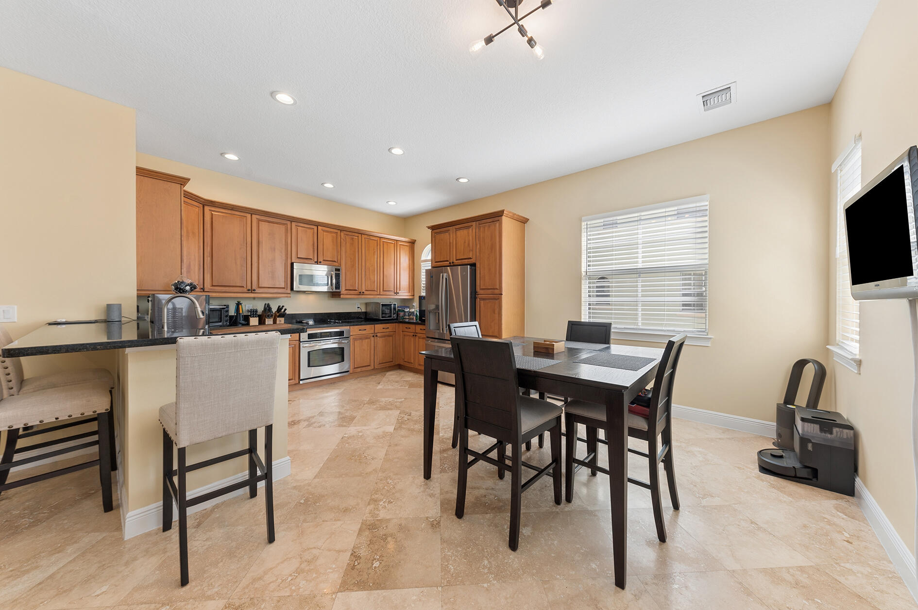 41 Via Floresta Drive Boca Raton, FL 33487 - Photo 2 of 16 02