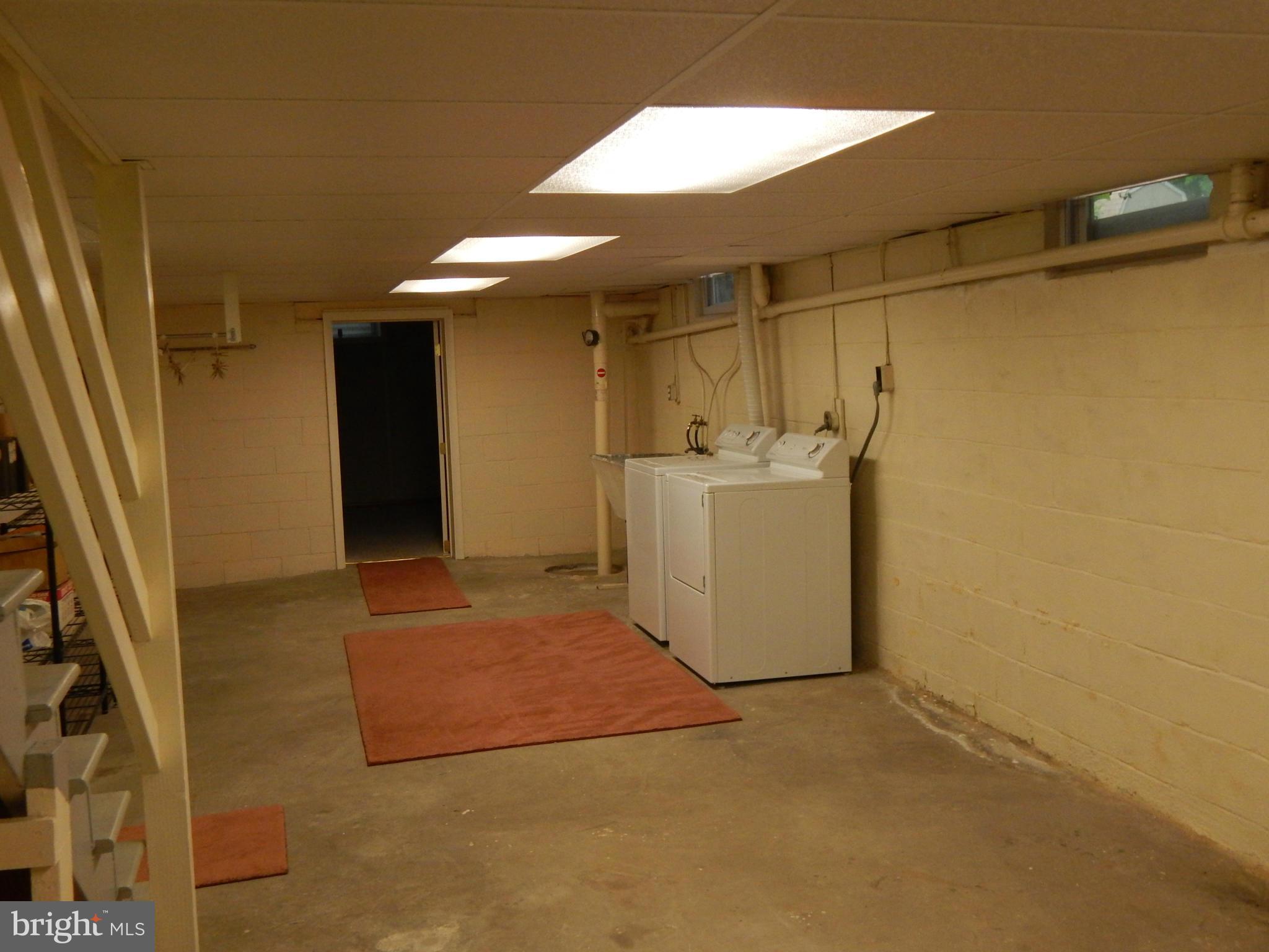 18822 Rolling Road Hagerstown, MD 21742 - Photo 22 of 30 Basement