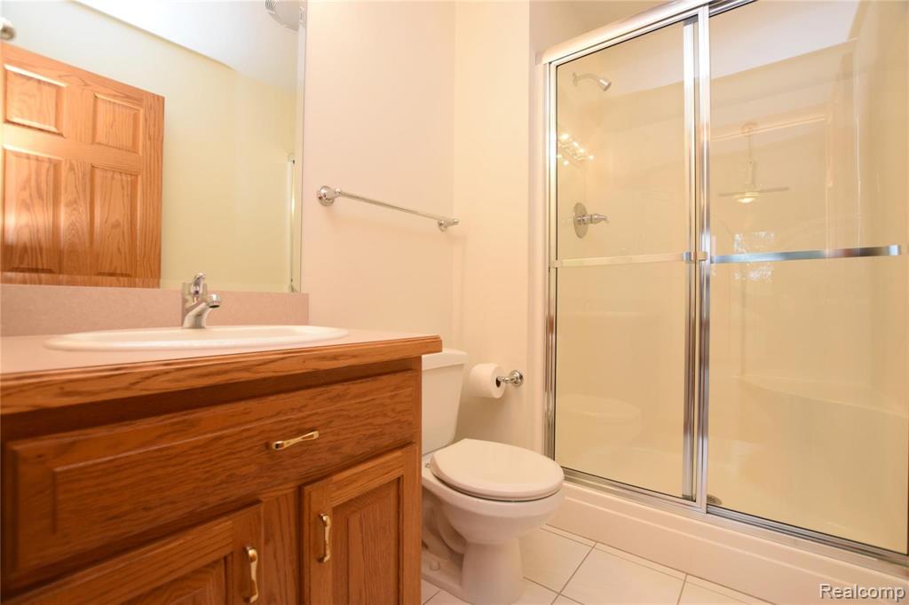 1225 North Morrish Road Flint, MI 48532 - Photo 21 of 27