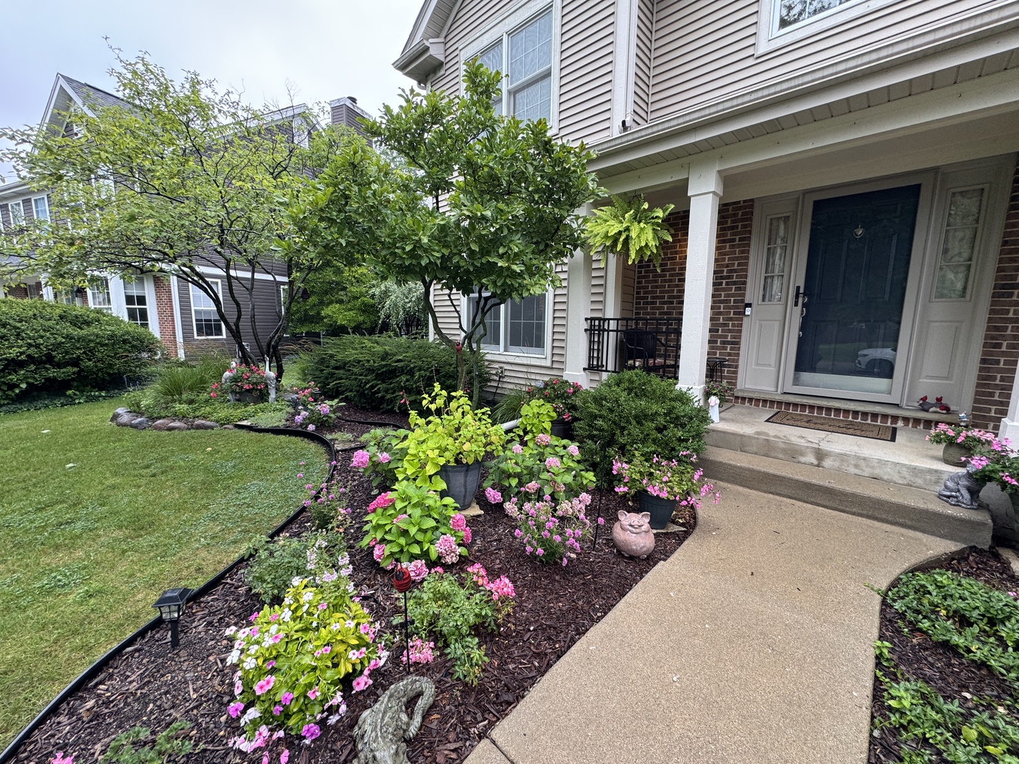 772 Brookstone Road Grayslake, IL 60030 - Photo 2 of 24 Gallery Image 2
