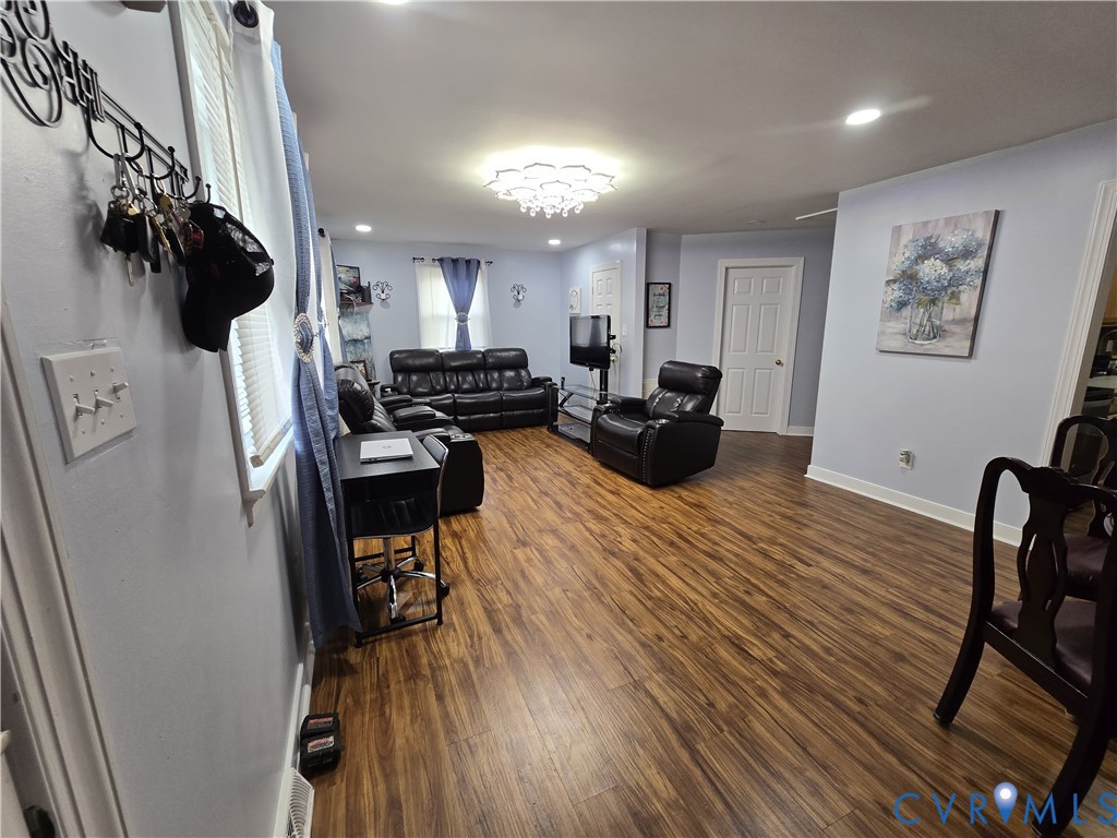 6230-6232 Strathmore Road Richmond, VA 23234 - Photo 6 of 39 Gallery Image 6