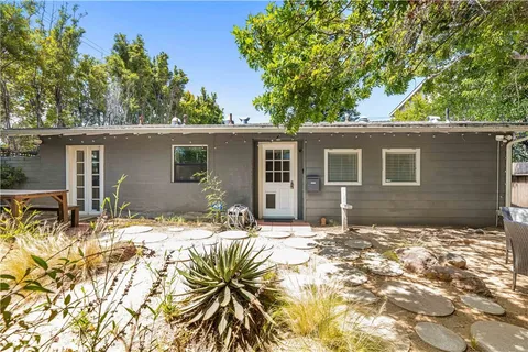 $1,798,000 | 2361 Pelham Avenue, Los Angeles, CA 90064
