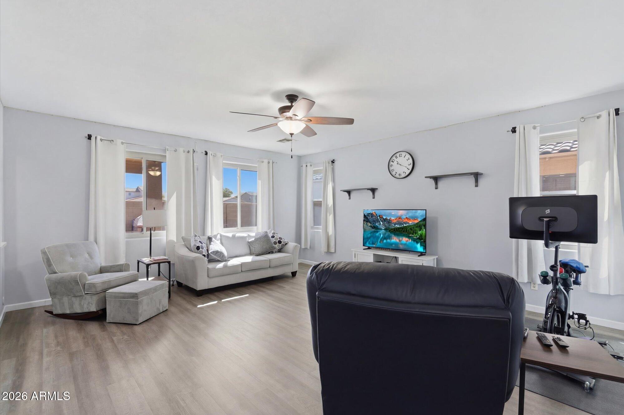 21915 Dietz Drive Maricopa, AZ 85138 - Photo 10 of 31 02-