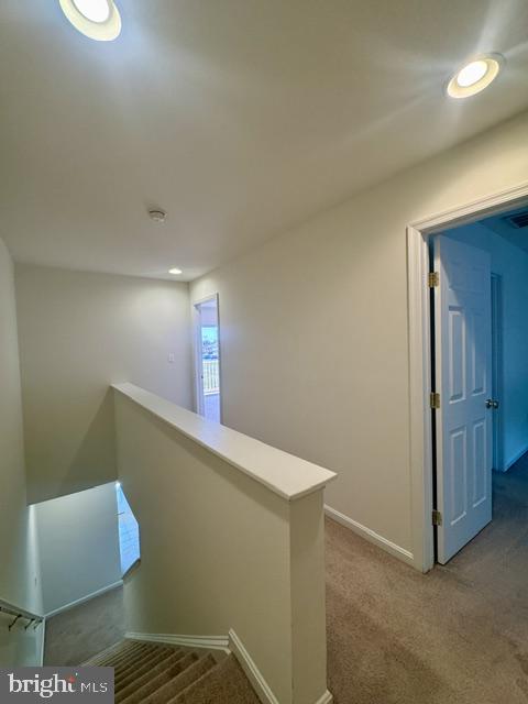 26497 Thunder Road Millsboro, DE 19966 - Photo 16 of 30 Bright and inviting upstairs hallway.