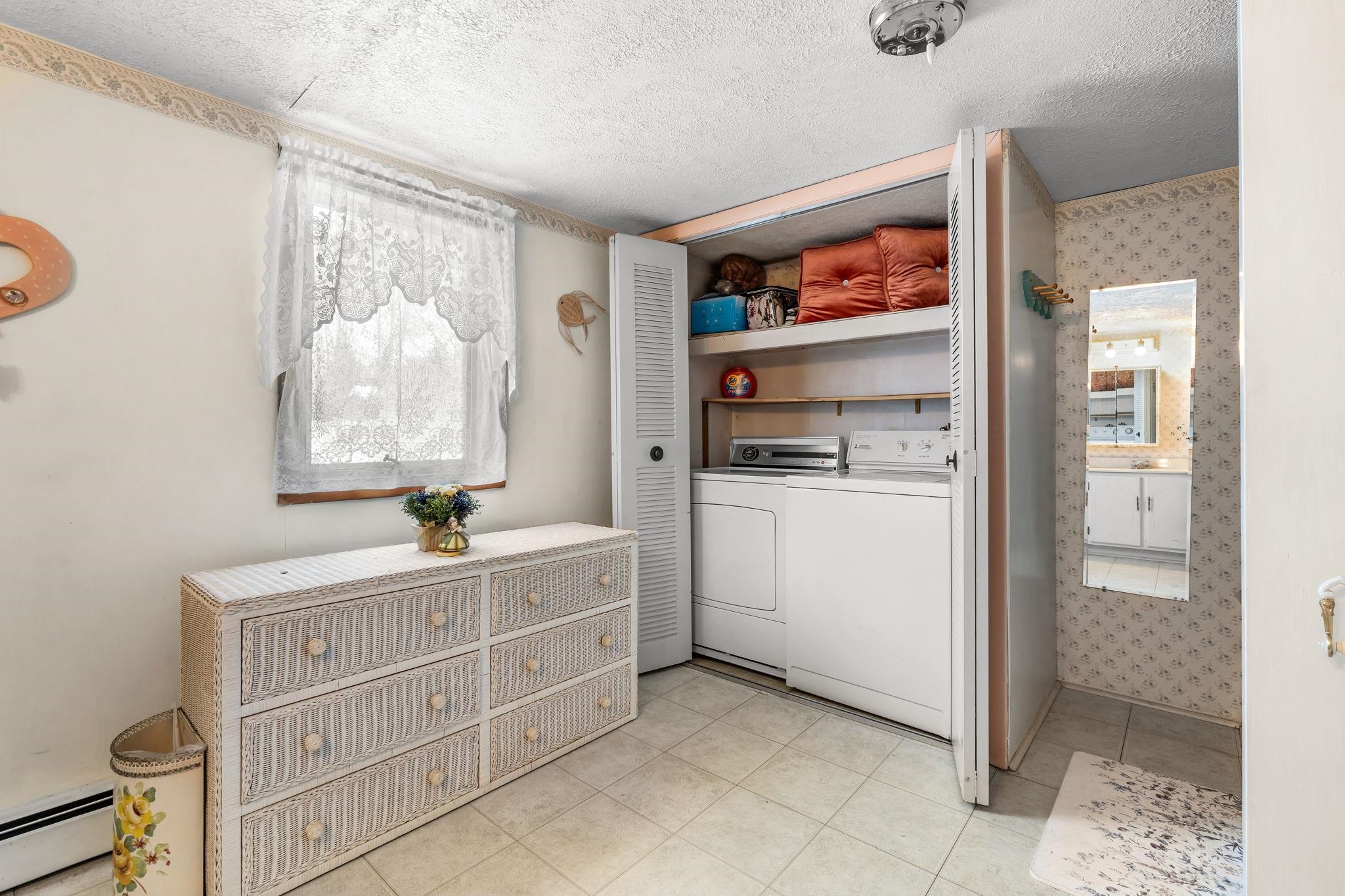 13 2nd Street Gorham, NH 03581 - Photo 11 of 47