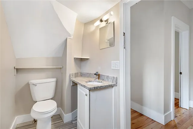 $3,500 | 427 Spring Street, Unit 1, Newport, RI 02840