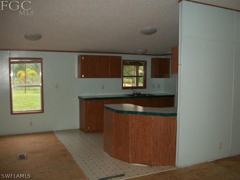 2245 Evans Road LaBelle, FL 33935 - Photo 4 of 10 Gallery Image 4