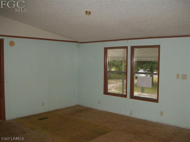 2245 Evans Road LaBelle, FL 33935 - Photo 5 of 10 Gallery Image 5