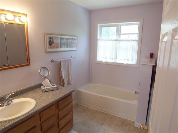 500 Brook Road Milton, MA 02186 - Photo 10 of 14