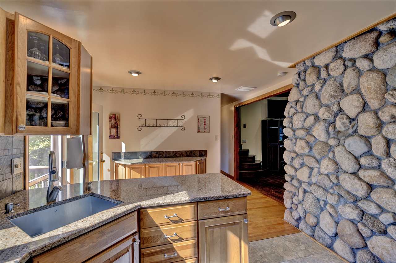 61 Penacook Road North Sutton, NH 03260 - Photo 11 of 20 Gallery Image 11