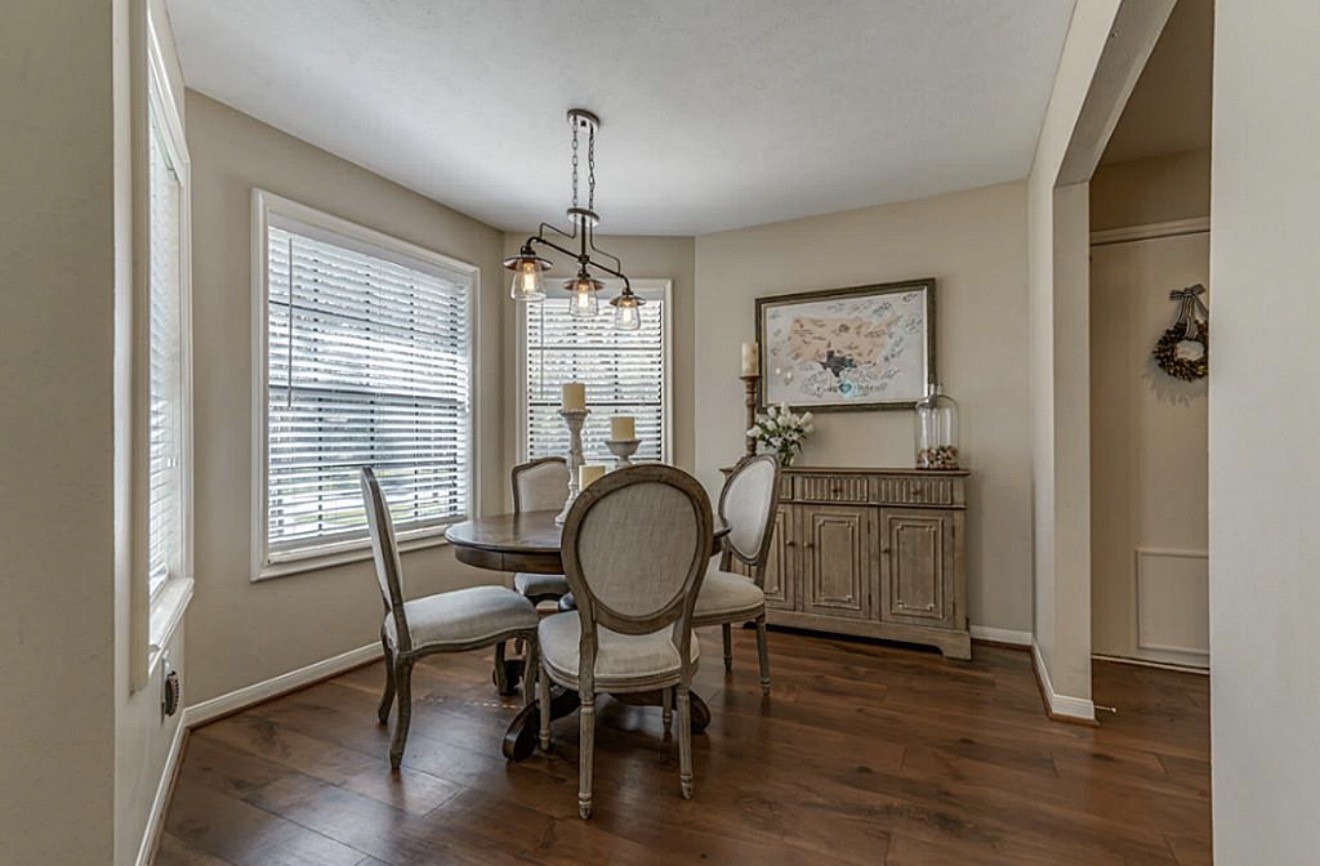 28 Fallenstone Drive Spring, TX 77381 - Photo 9 of 23