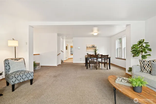 $525,000 | 514 Southwest Hipkins Court, Port Orchard, WA 98367