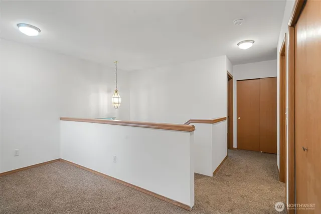 $525,000 | 514 Southwest Hipkins Court, Port Orchard, WA 98367