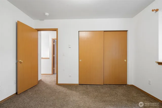 $525,000 | 514 Southwest Hipkins Court, Port Orchard, WA 98367