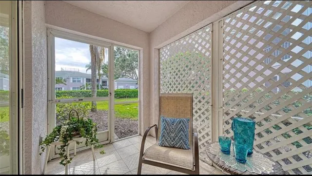 $325,000 | 5655 Sheffield Greene Circle, Unit 61, Sarasota, FL 34235