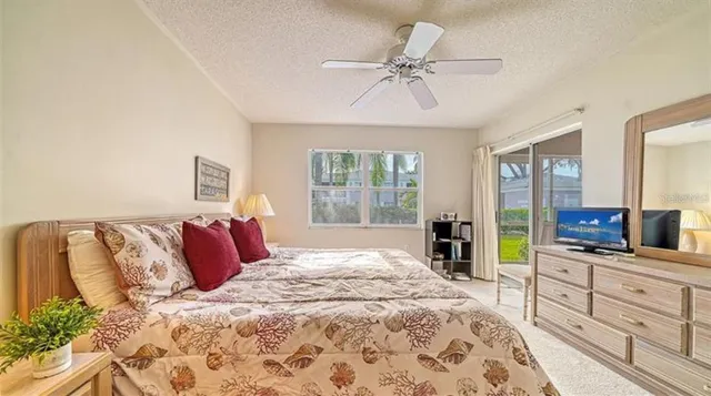 $325,000 | 5655 Sheffield Greene Circle, Unit 61, Sarasota, FL 34235