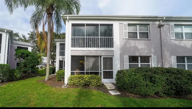 $325,000 | 5655 Sheffield Greene Circle, Unit 61, Sarasota, FL 34235