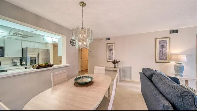 $325,000 | 5655 Sheffield Greene Circle, Unit 61, Sarasota, FL 34235