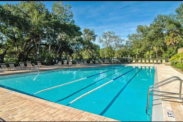 $325,000 | 5655 Sheffield Greene Circle, Unit 61, Sarasota, FL 34235