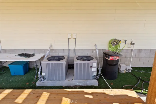 $779,000 | 6284 Apple Vista Drive, Wrightwood, CA 92397