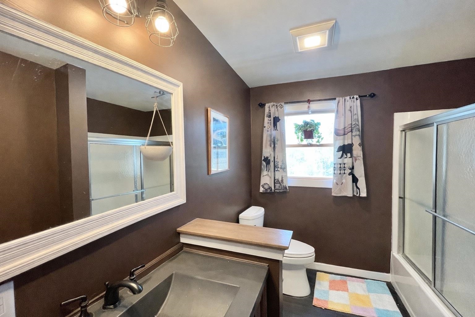 1858 King Hill Road Readsboro, VT 05350 - Photo 15 of 42