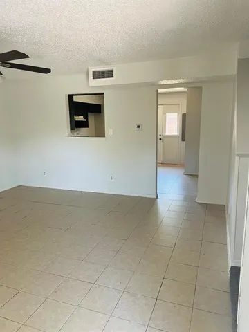 $1,300 | 6320 Midway Road, Unit B, Springtown, TX 76082