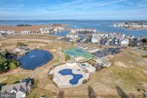 $549,900 | 37400 Pettinaro Drive, Unit 2105, Ocean View, DE 19970