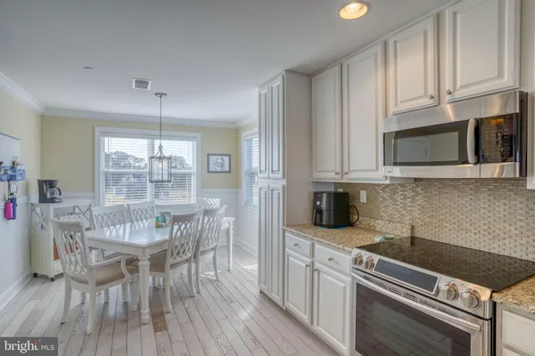 $549,900 | 37400 Pettinaro Drive, Unit 2105, Ocean View, DE 19970
